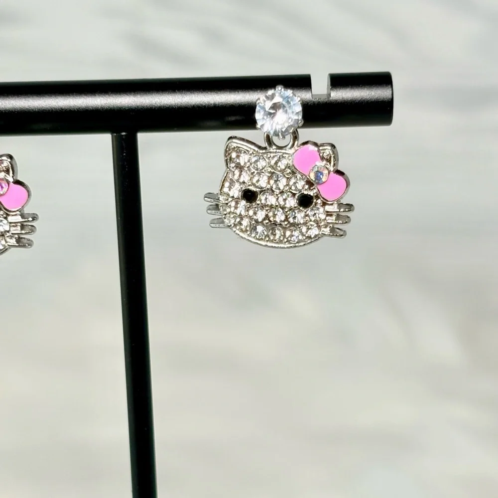 Hello‎ Kitty Crystal Earrings with Pink Bow